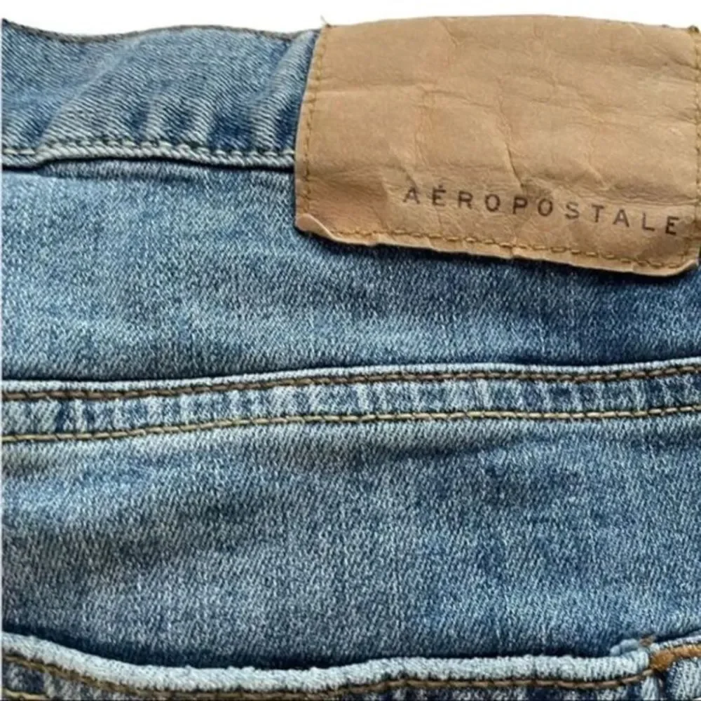 Aeropostale Cut off denim shorts‎ size 34 Med wash